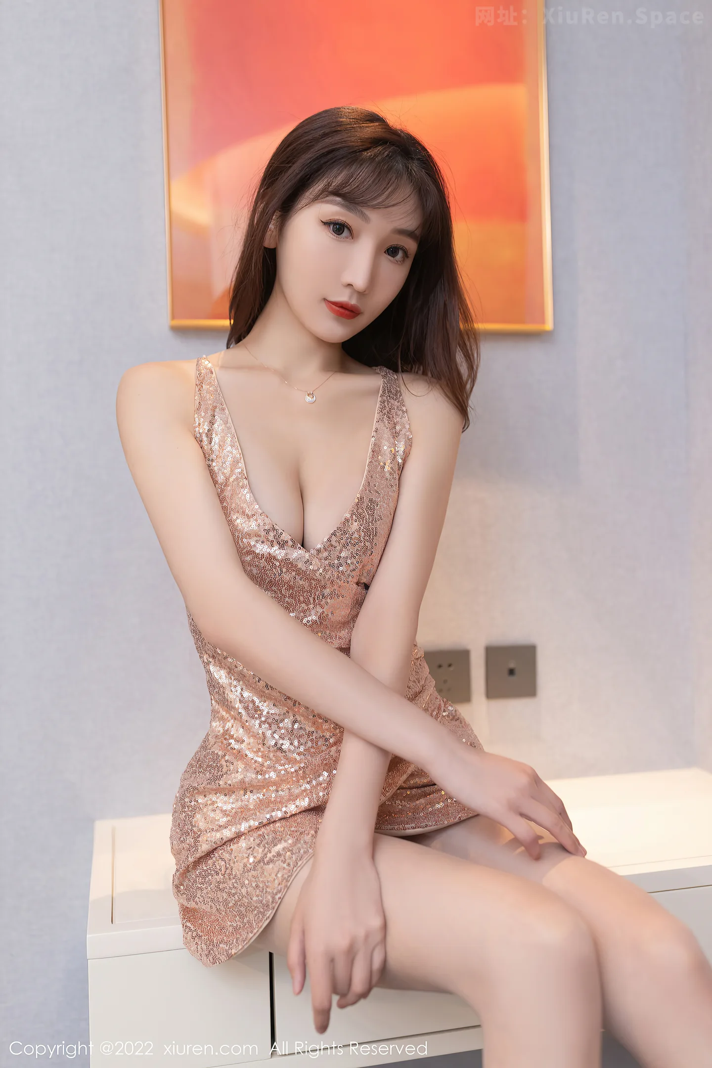 图片[6]-[XiuRen秀人网] VOL.5354 模特陆萱萱广州-云南旅拍铜色闪亮吊裙配原色丝袜撩人诱惑写真78P-秀人网官方网站